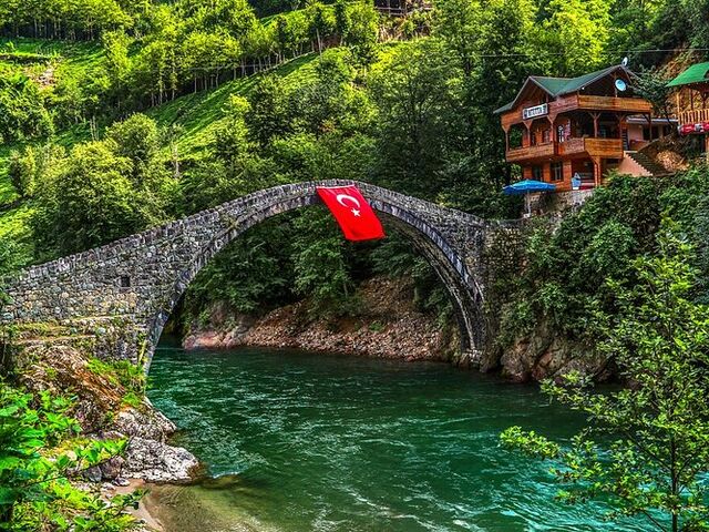 AYDER ÇEÇEVA TURU